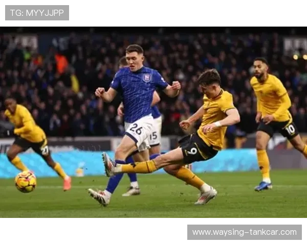 伊普斯维奇在足总杯中状态回暖，成功晋级下一轮值得关注