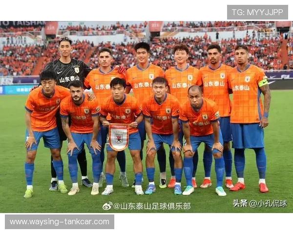 中超豪门对决：争冠关键战表现稳健