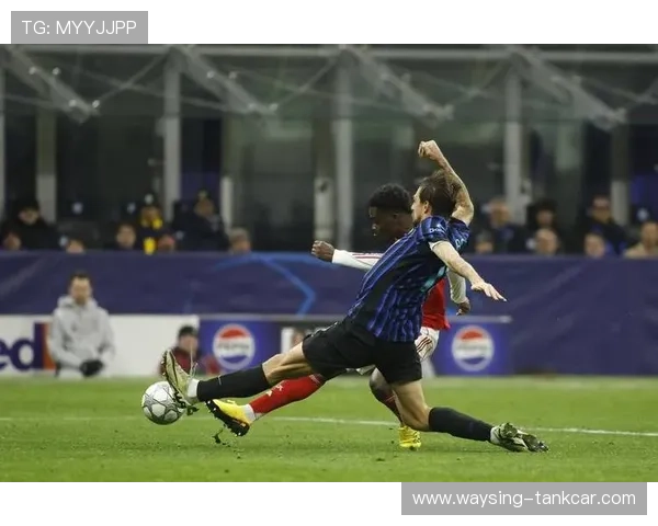 热苏斯禁区跑动